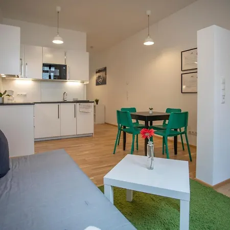 Apartament Urban I No Stairs I 24h Contactless Check-in