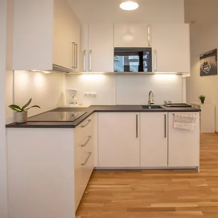 Urban I No Stairs I 24h Contactless Check-in * Innsbruck