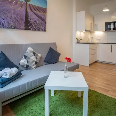 Apartament Urban I No Stairs I 24h Contactless Check-in *