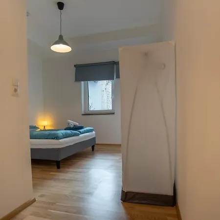 Urban I No Stairs I 24h Contactless Check-in Innsbruck