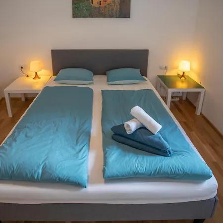 Urban I No Stairs I 24h Contactless Check-in * Innsbruck