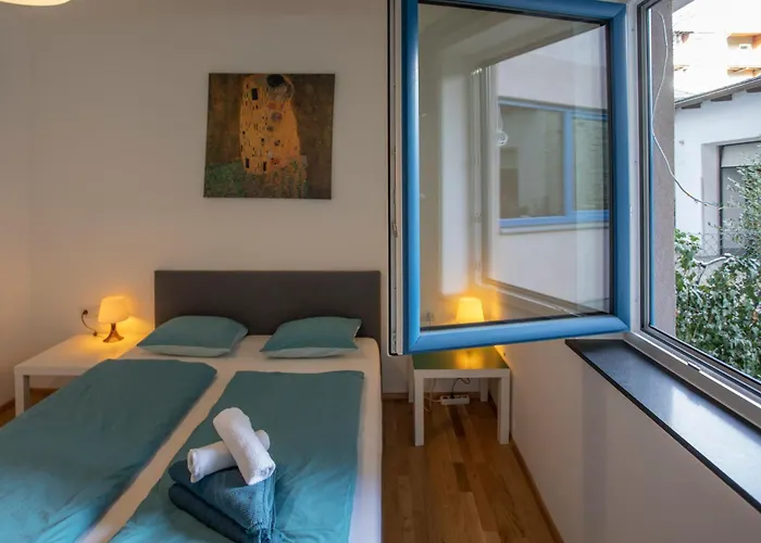 Lovely 1-bedroom In *