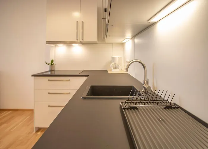 Lovely 1-bedroom In Innsbruck