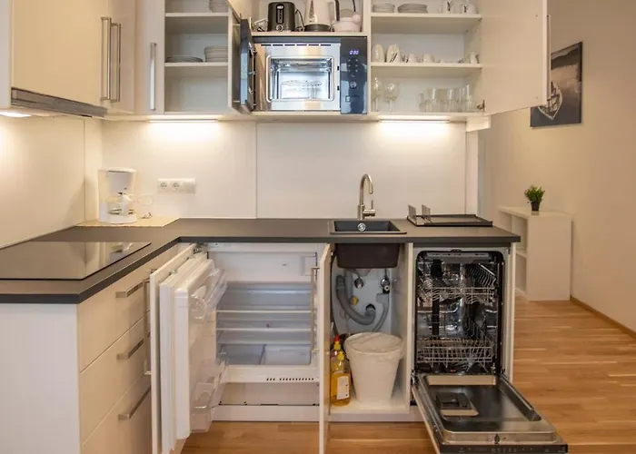 Lovely 1-bedroom In * Innsbruck