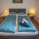 Lovely 1-bedroom In * Innsbruck